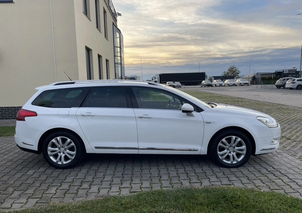 Citroen C5 cena 39900 przebieg: 225000, rok produkcji 2013 z Koło małe 562